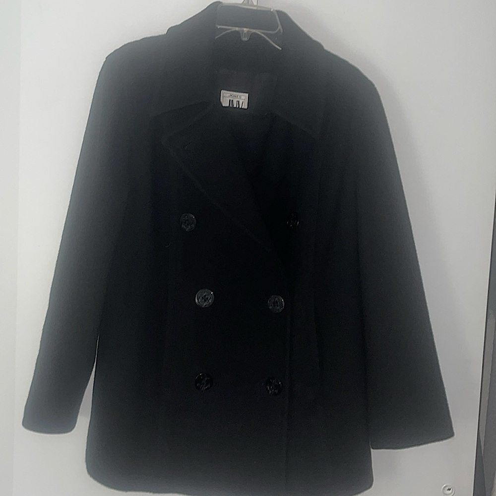 100% pure wool peacoat. Like new condition.